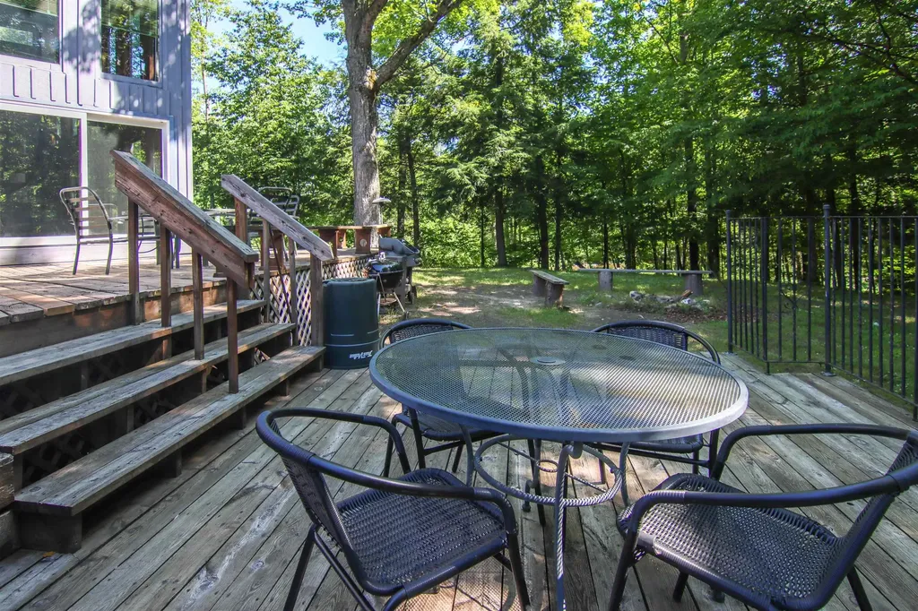 15651 Holly Drive Springdale Township MI 49683