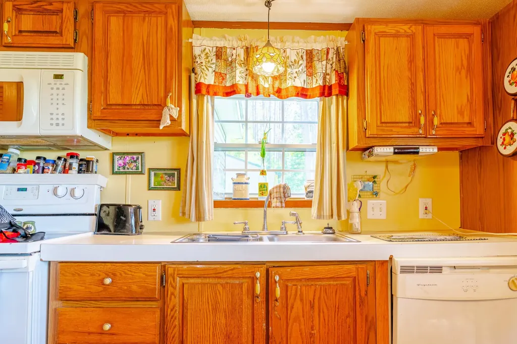 1920 Walton Road Paradise Township MI 49649