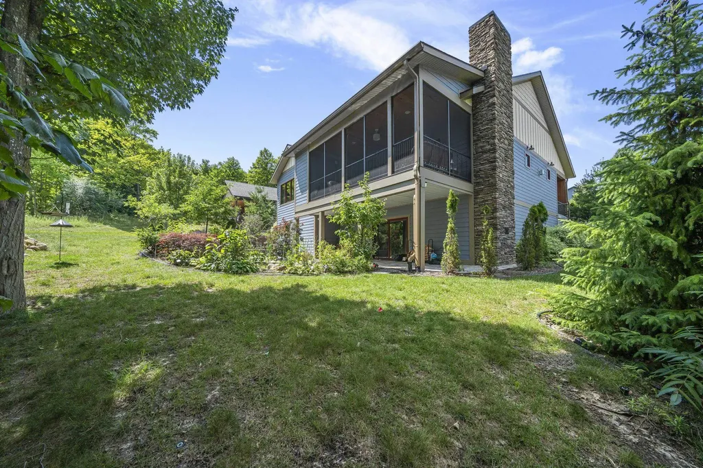 4166 Aquila Court Garfield Charter Township MI 49684