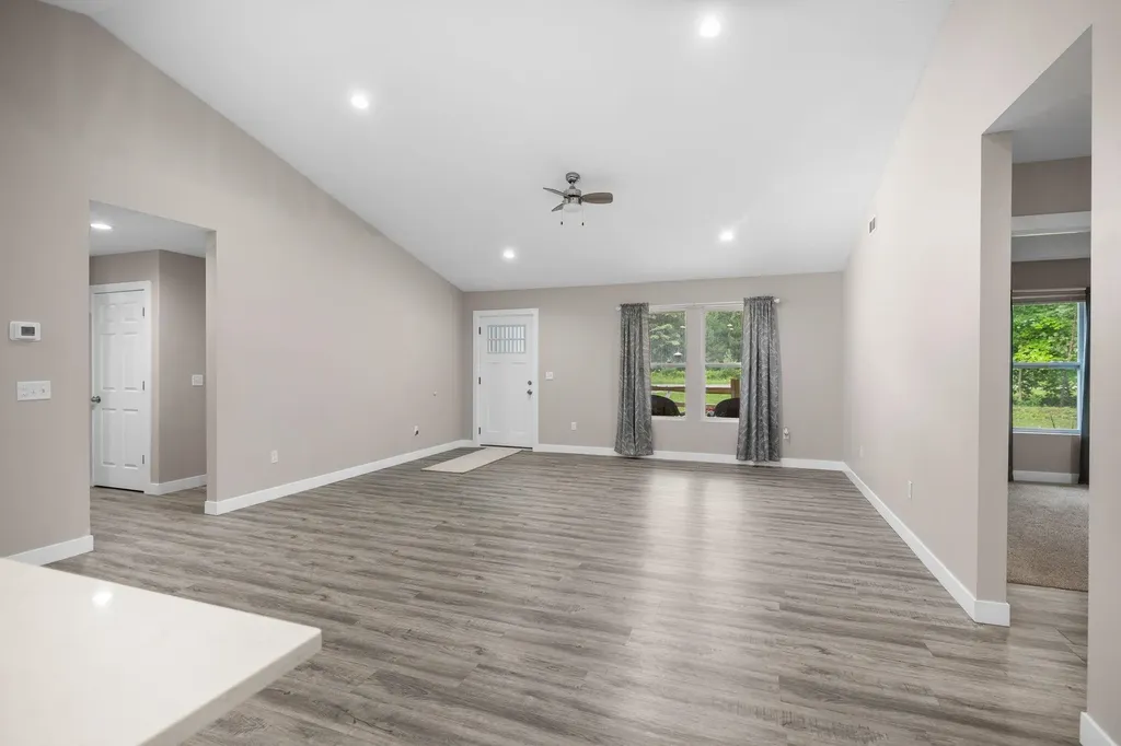 5125 NE Myers Road Excelsior Township MI 49646
