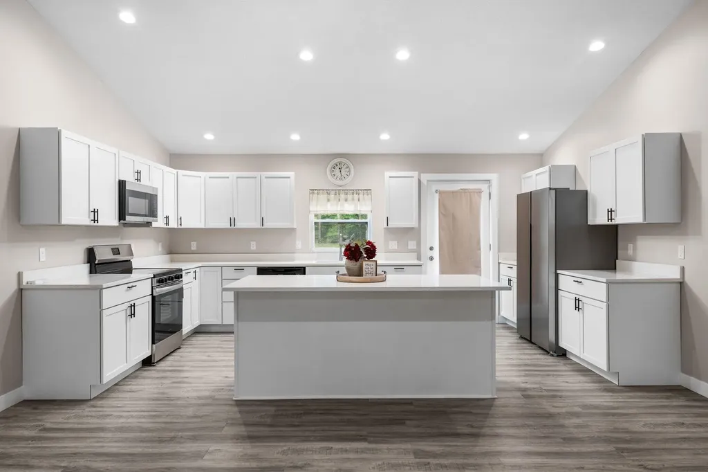 5125 NE Myers Road Excelsior Township MI 49646