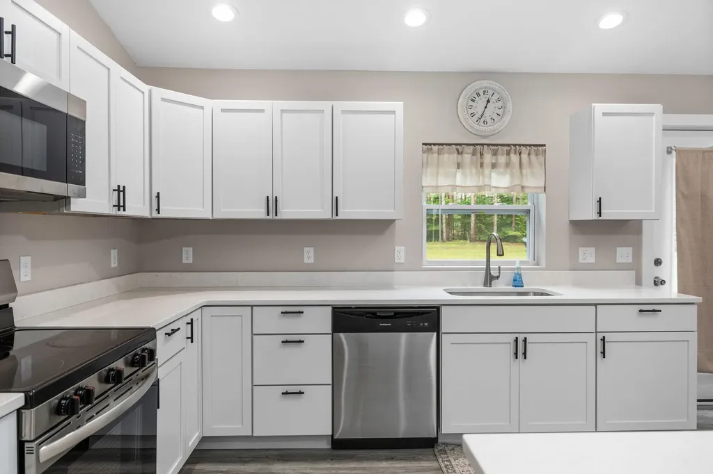 5125 NE Myers Road Excelsior Township MI 49646