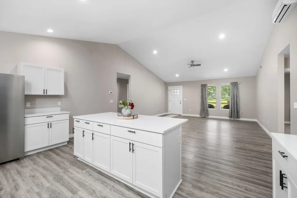 5125 NE Myers Road Excelsior Township MI 49646