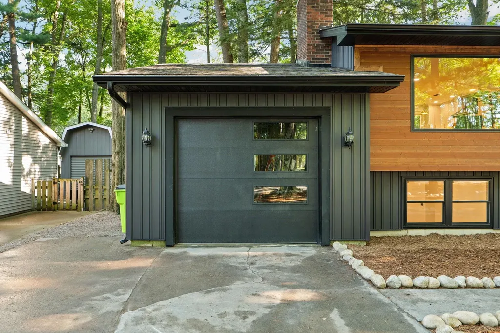 1620 E Front Street Traverse City City MI 49686