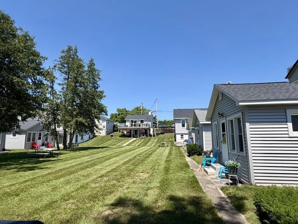 7285 Cairn Highway Milton Township MI 49648