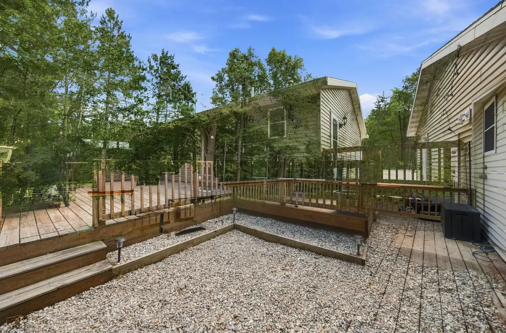 8304 W Whispering Pine Circle Lake Township MI 49651