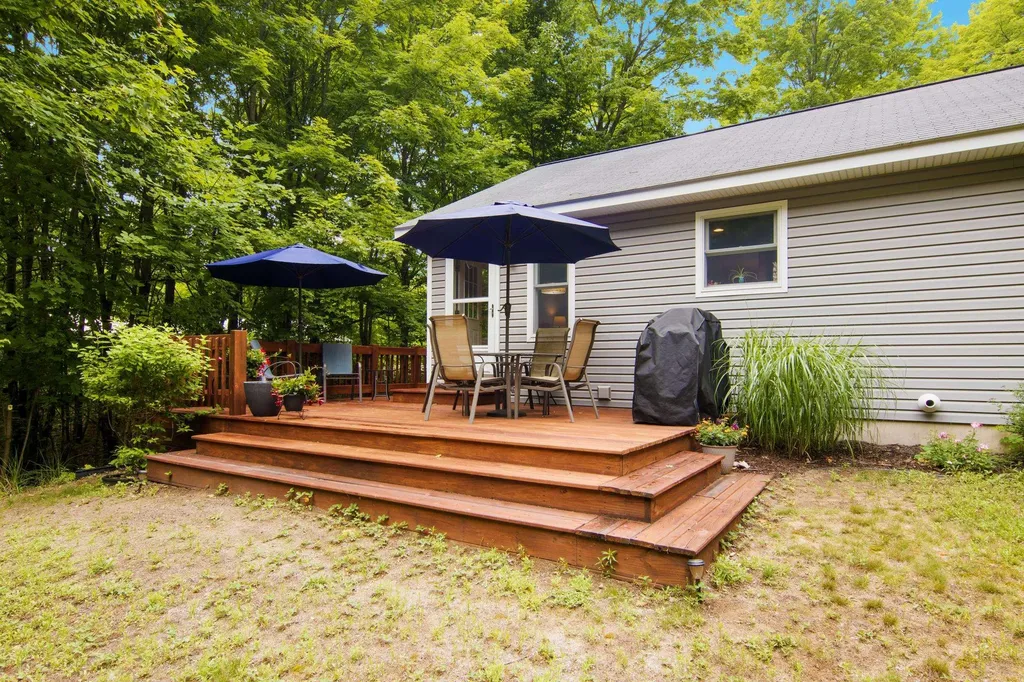 11530 S Benzonia Trail Empire Township MI 49630