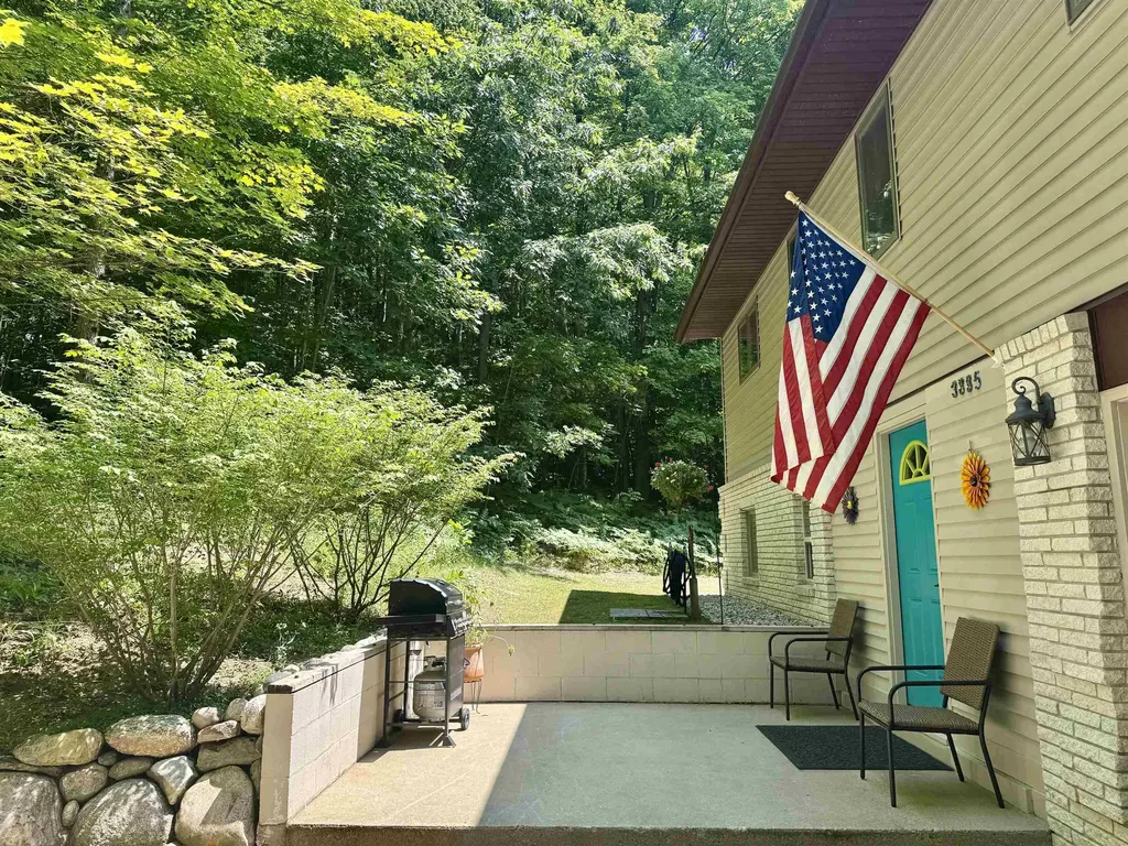3885 Gaddi Drive Garfield Charter Township MI 49684