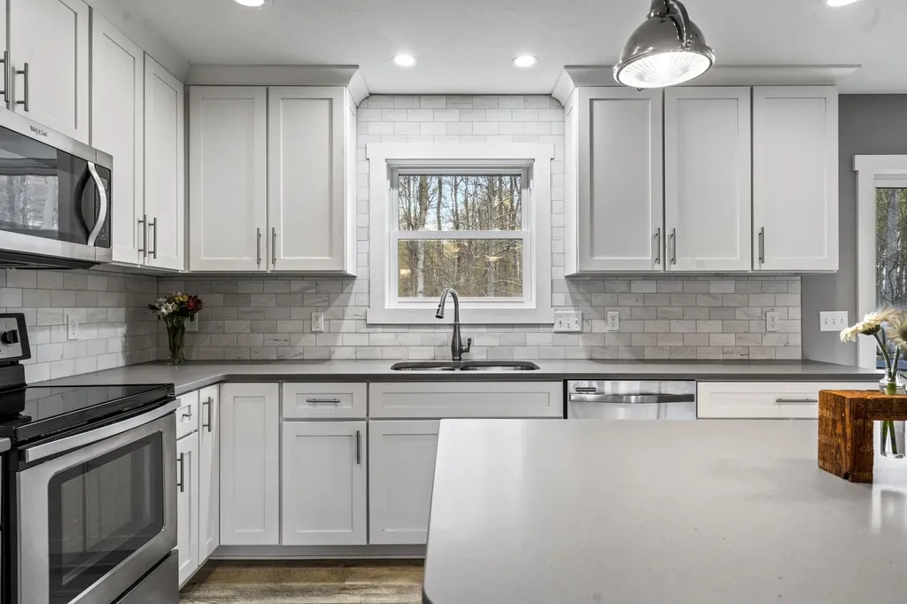 5404 Barney Road Garfield Charter Township MI 49684