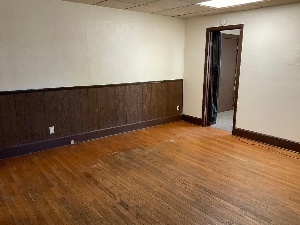 1148 S Mitchell Street Cadillac City MI 49601