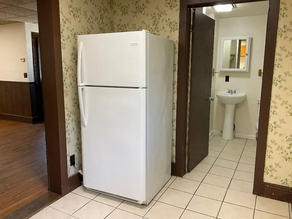 1148 S Mitchell Street Cadillac City MI 49601