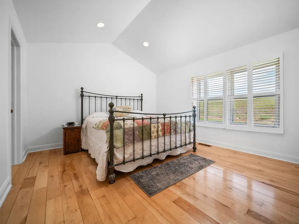 7031 Applewood Drive Charlevoix Township MI 49720