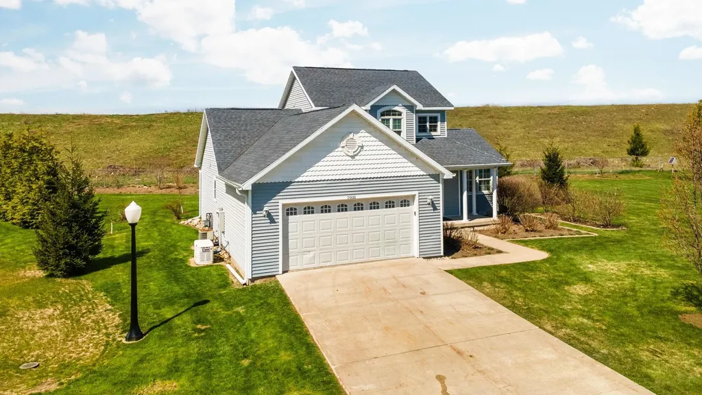 7031 Applewood Drive Charlevoix Township MI 49720