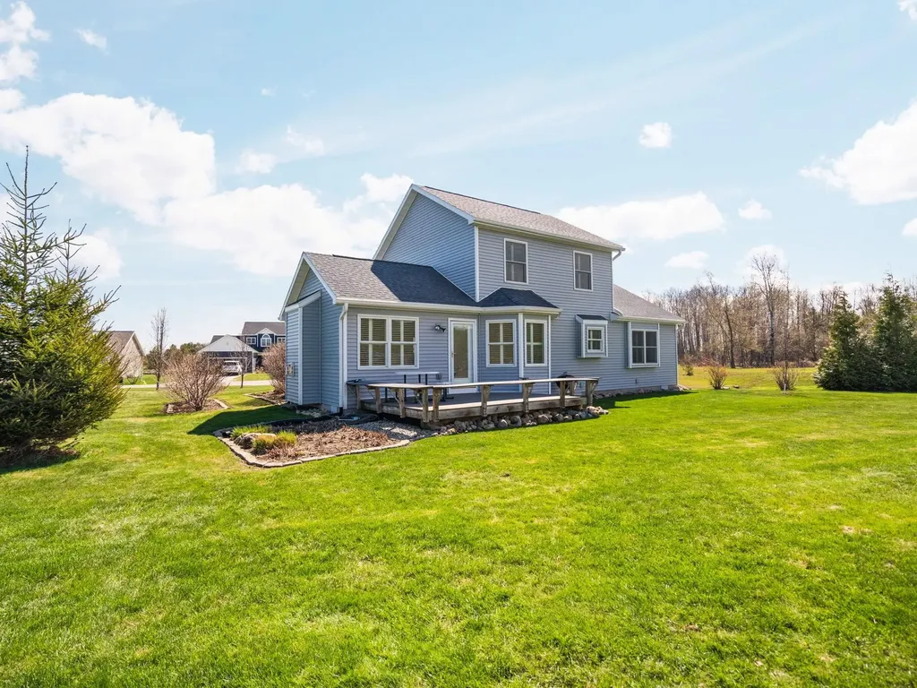 7031 Applewood Drive Charlevoix Township MI 49720
