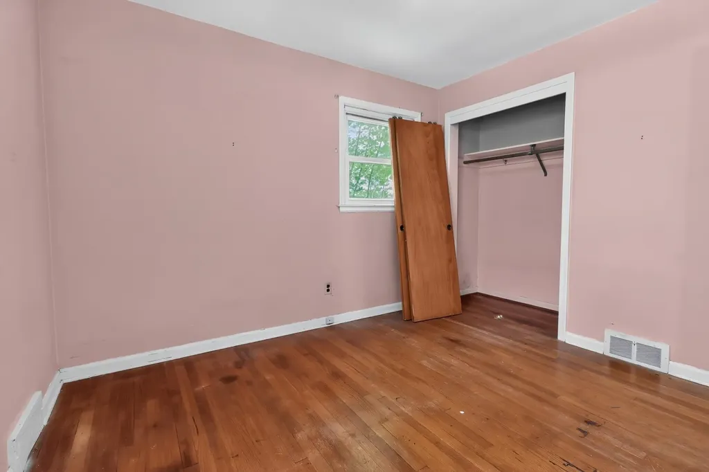 604 Lockwood Road Royal Oak Charter Township MI 48067