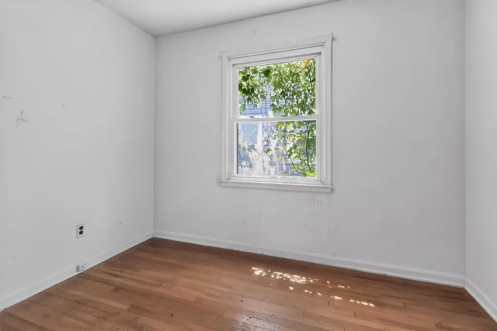 604 Lockwood Road Royal Oak Charter Township MI 48067