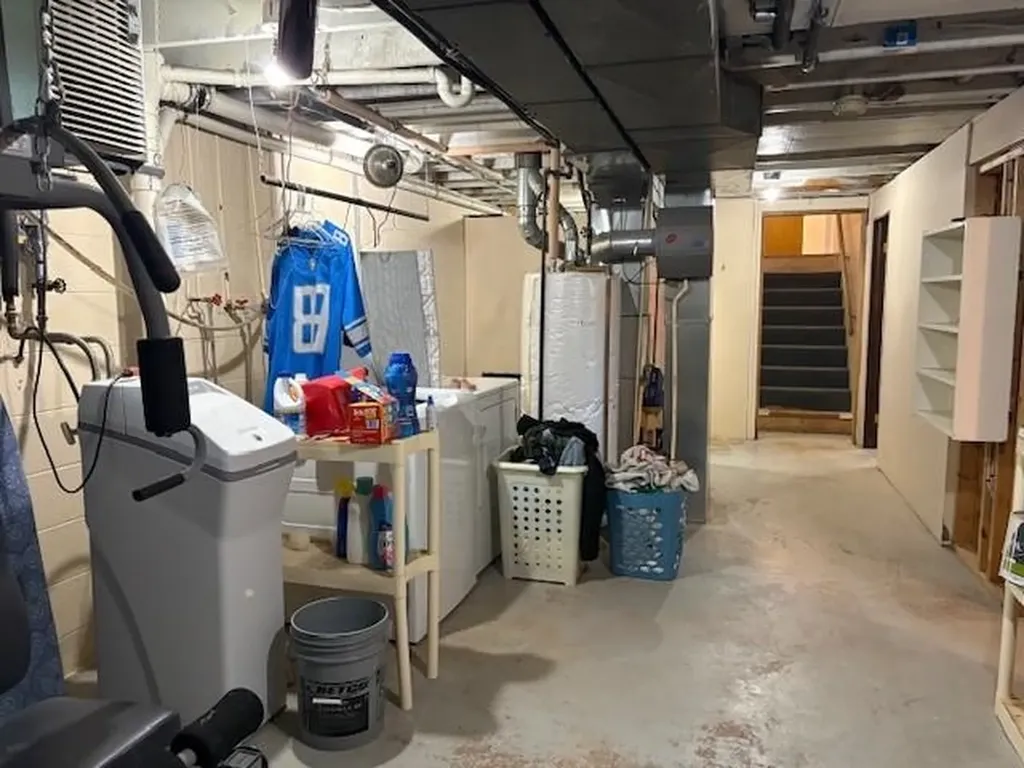 314 S Essex Kalkaska Township MI 49646