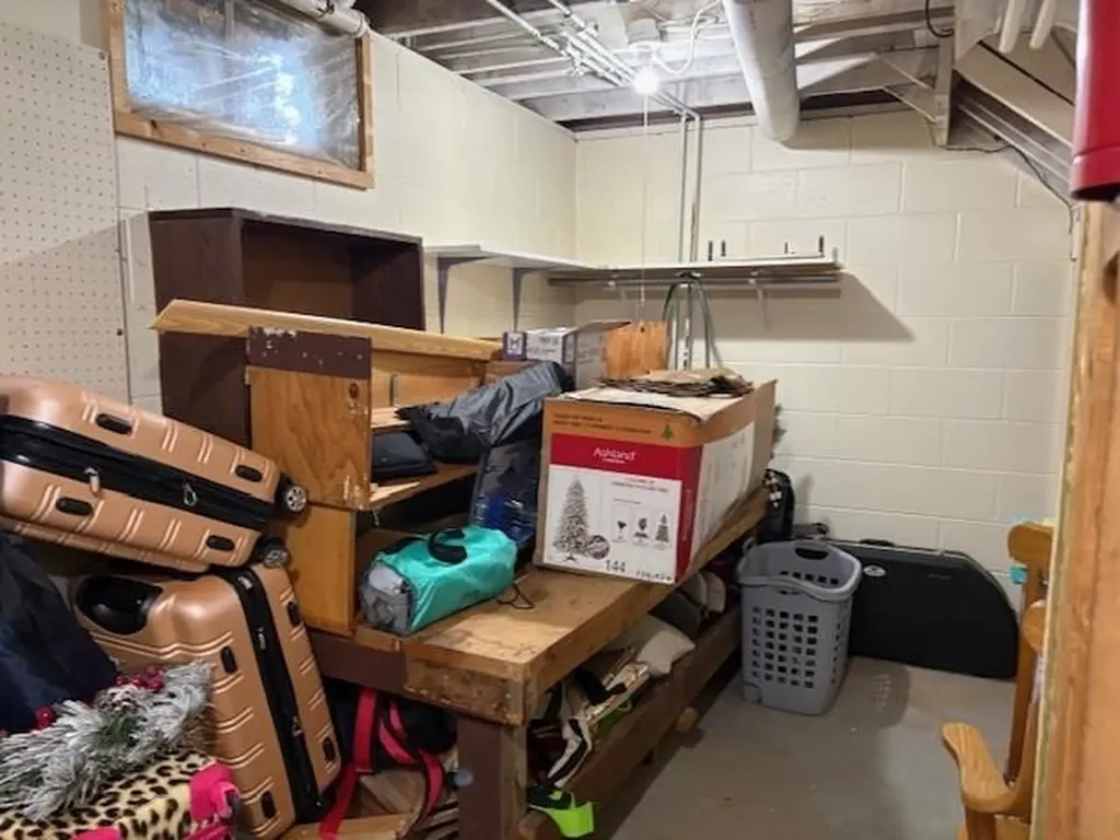 314 S Essex Kalkaska Township MI 49646