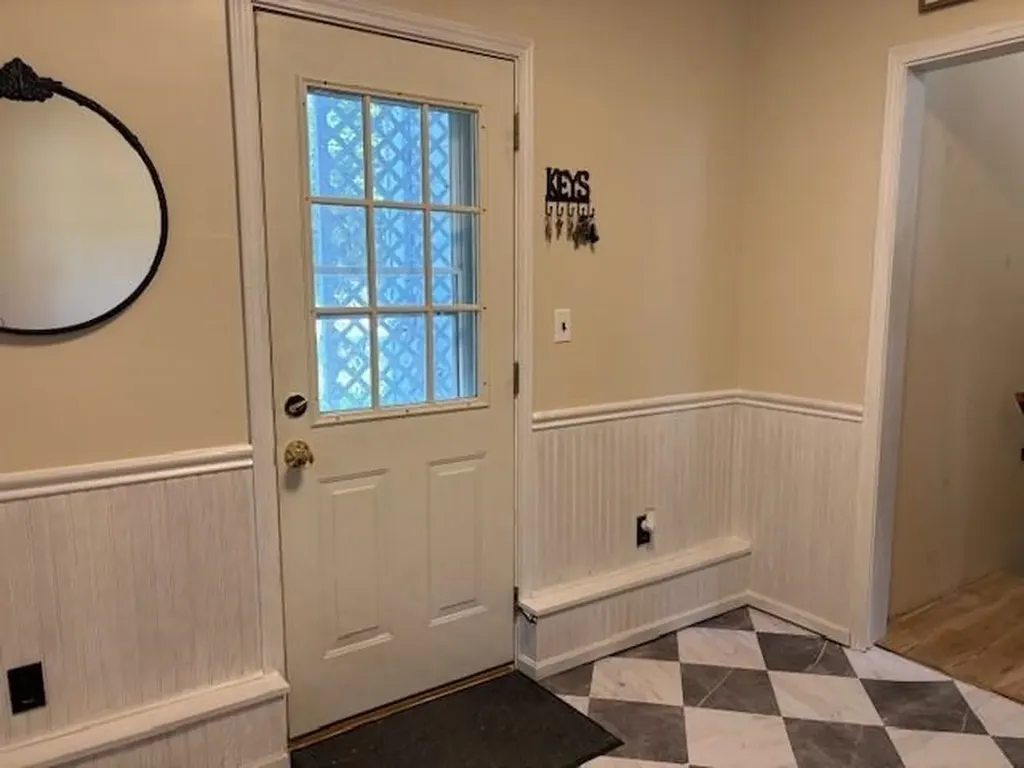 314 S Essex Kalkaska Township MI 49646