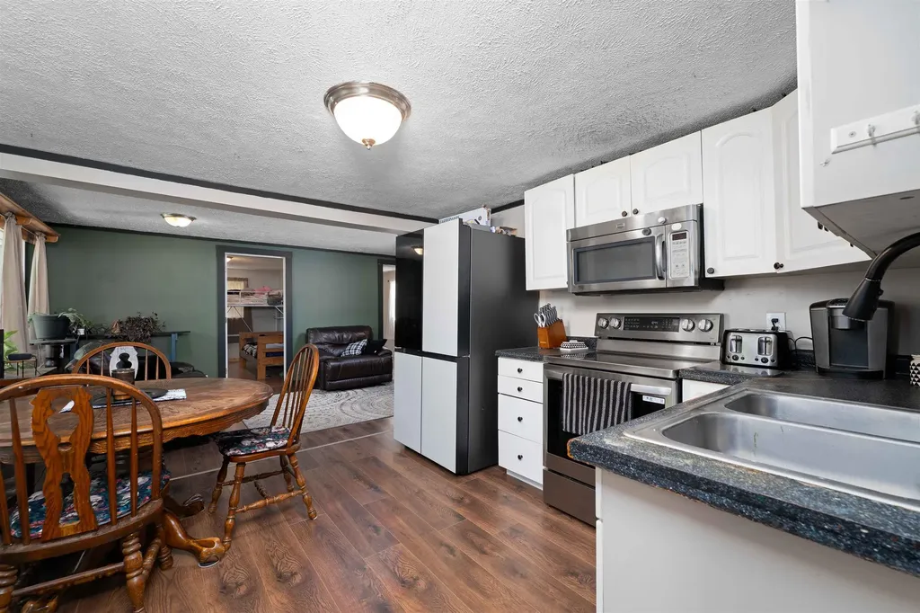 1723 W Division Street Cadillac City MI 49601
