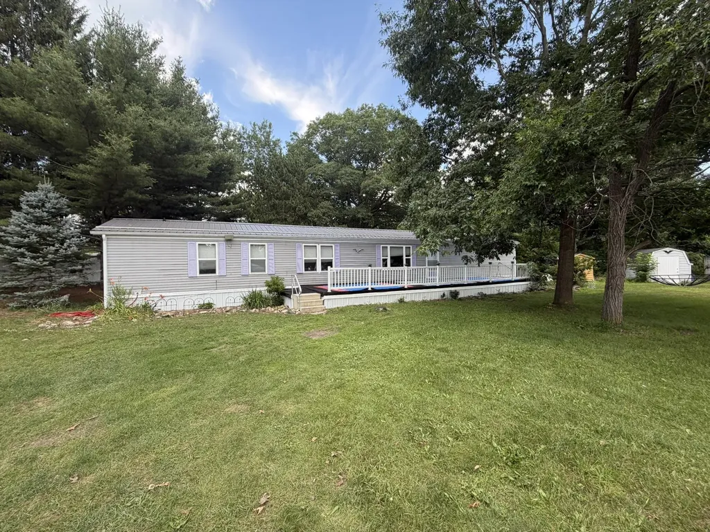 6280 W Broadway Street Caldwell Township MI 49651