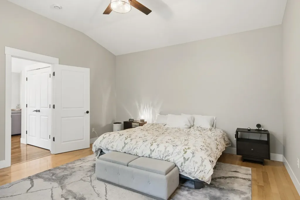 10713 Shrewbury Street Traverse City City MI 49684