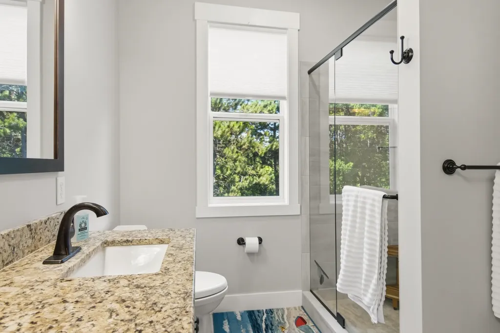 10713 Shrewbury Street Traverse City City MI 49684