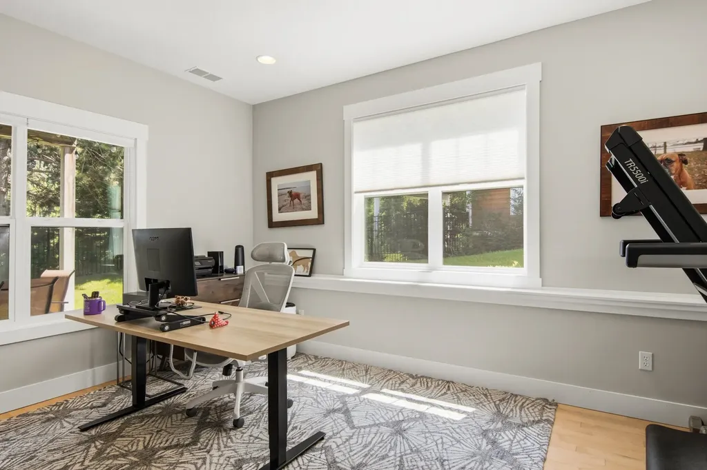 10713 Shrewbury Street Traverse City City MI 49684