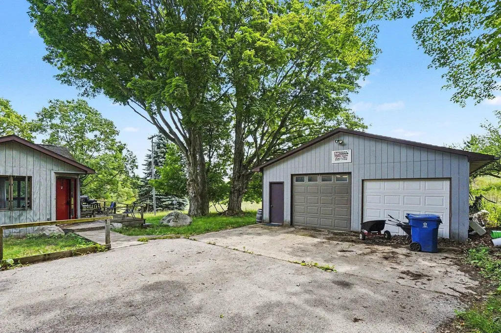 5560 Demerly Road Joyfield Township MI 49616