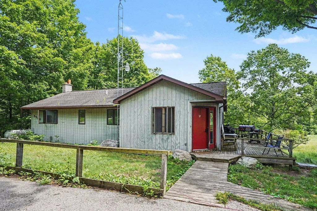 5560 Demerly Road Joyfield Township MI 49616