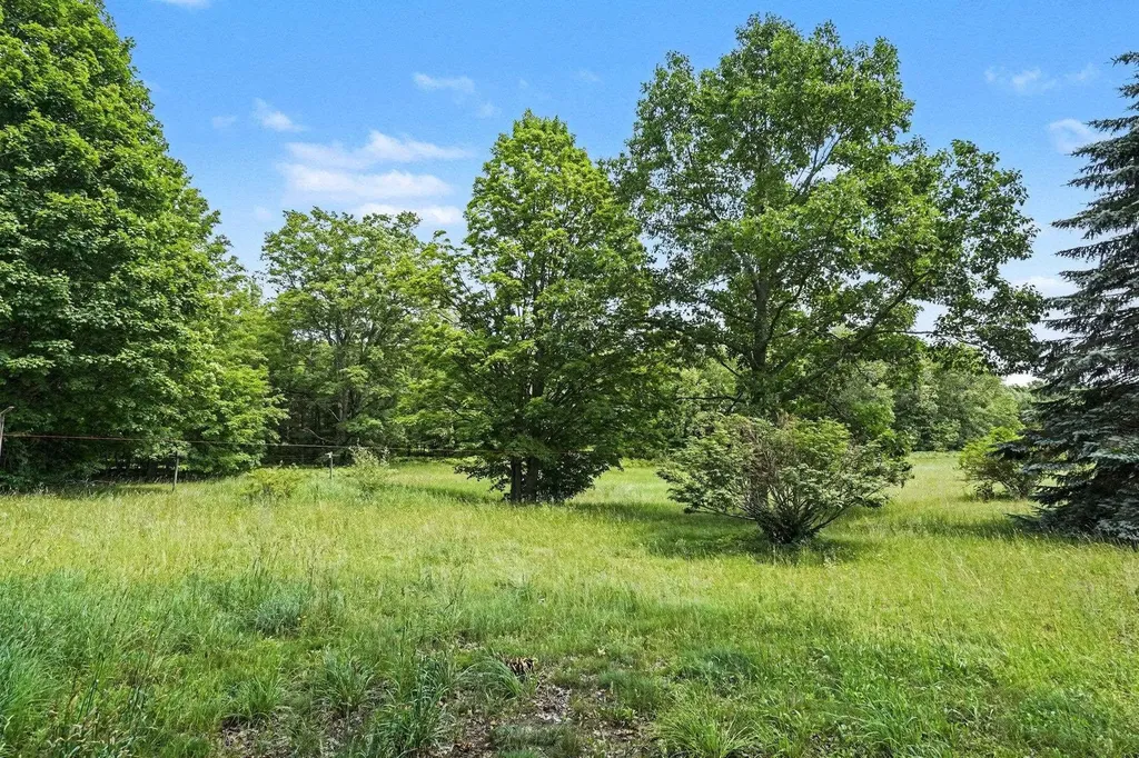 5560 Demerly Road Joyfield Township MI 49616