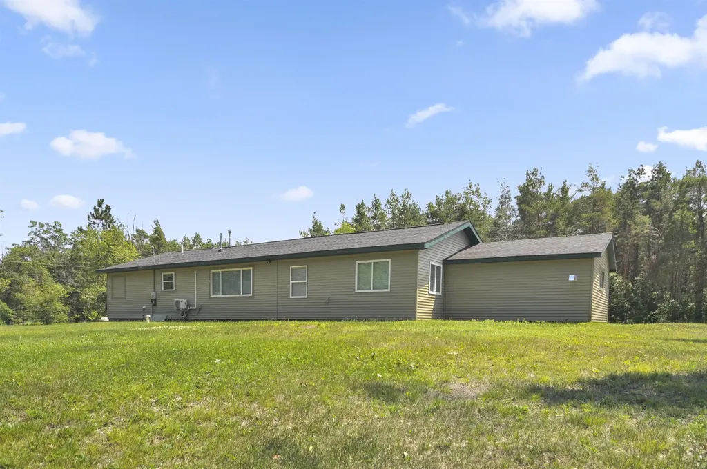 6838 Williams Trail Beaver Creek Township MI 49738