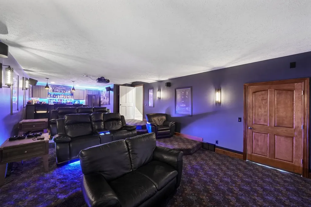 5062 Grayhawk Boulevard Garfield Charter Township MI 49684