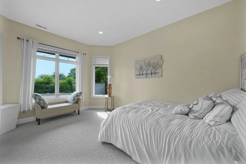 5062 Grayhawk Boulevard Garfield Charter Township MI 49684