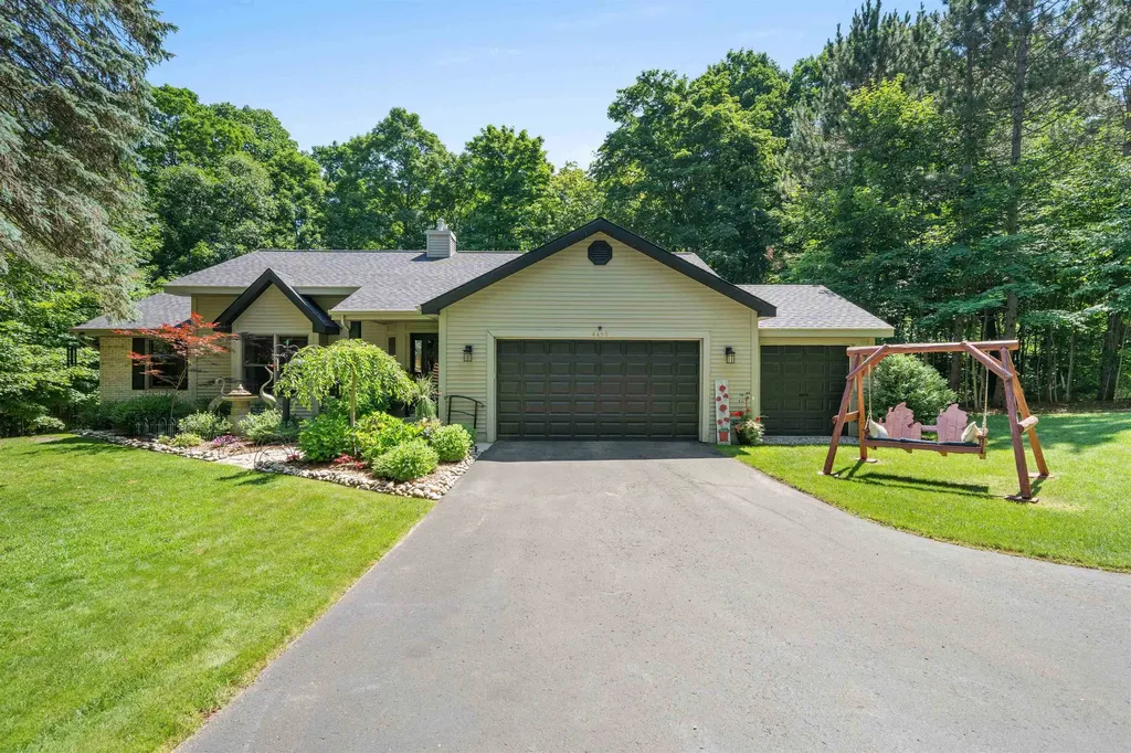 4490 Marykris Lane Long Lake Township MI 49685