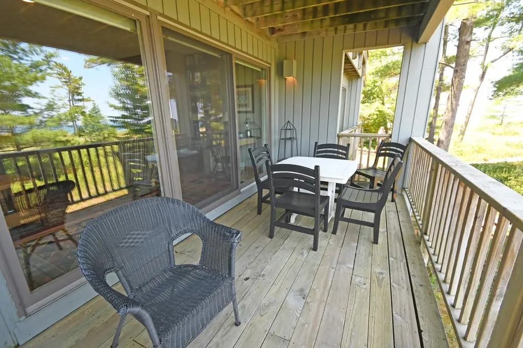 23 South Beach Glen Arbor Township MI 49636