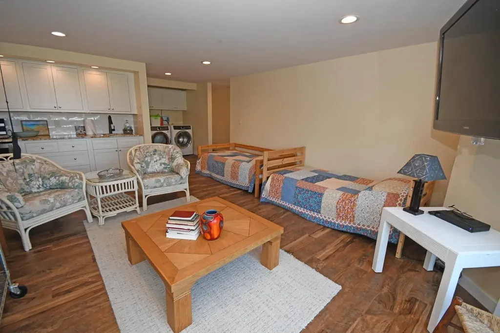 23 South Beach Glen Arbor Township MI 49636