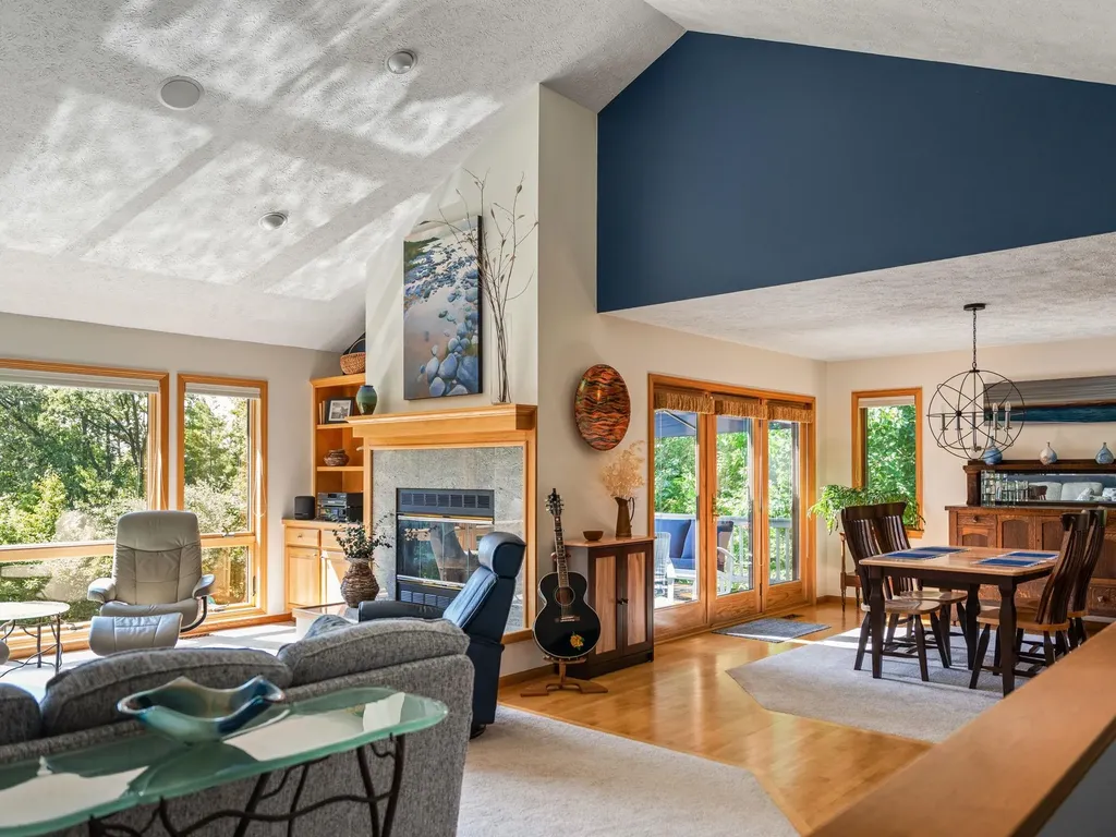 422 Timber Crest Drive Traverse City City MI 49686