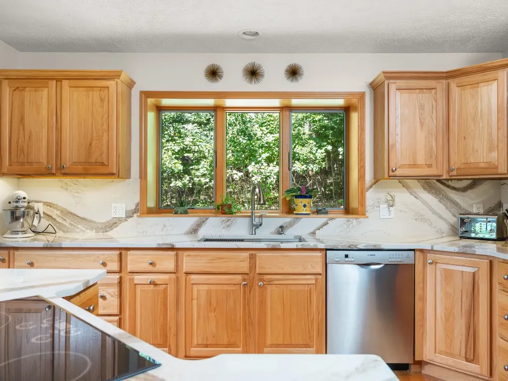 422 Timber Crest Drive Traverse City City MI 49686