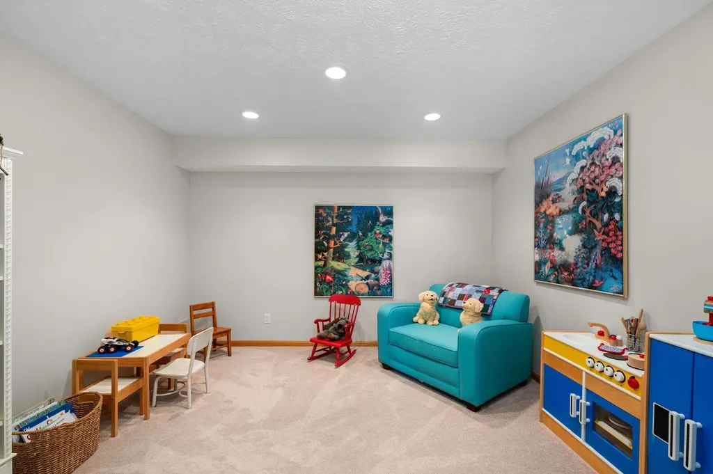 422 Timber Crest Drive Traverse City City MI 49686