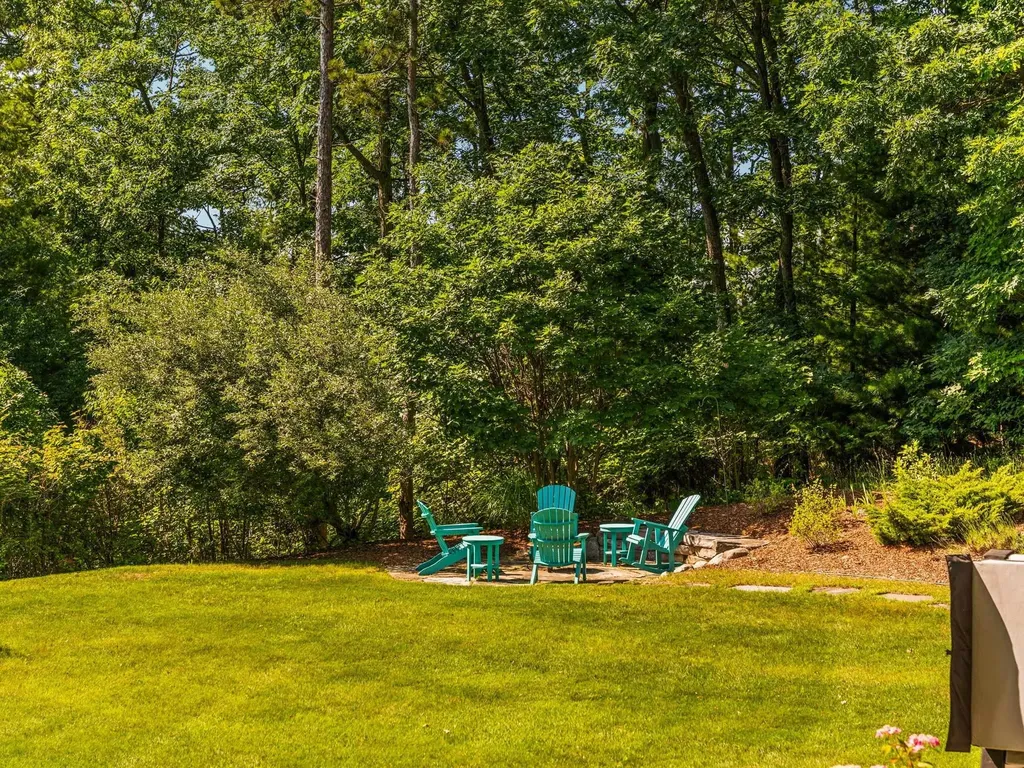 422 Timber Crest Drive Traverse City City MI 49686