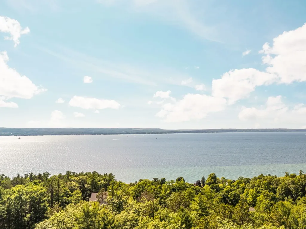422 Timber Crest Drive Traverse City City MI 49686