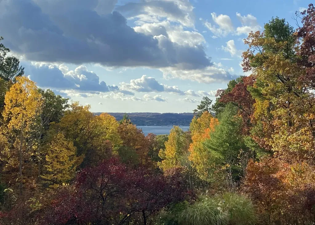 422 Timber Crest Drive Traverse City City MI 49686