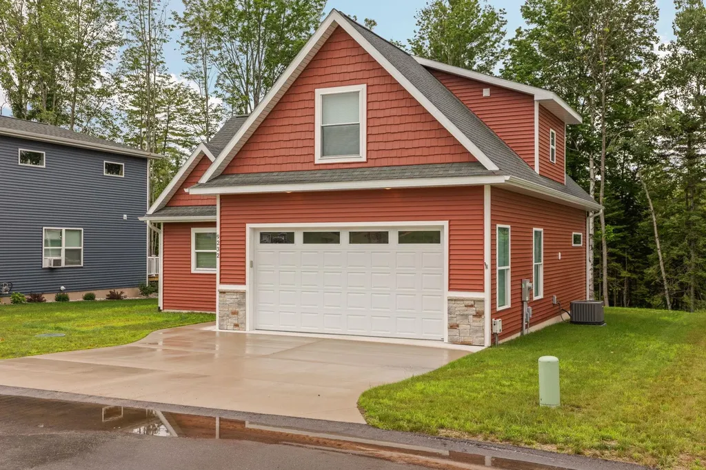 9232 S Flaska Drive Solon Township MI 49621