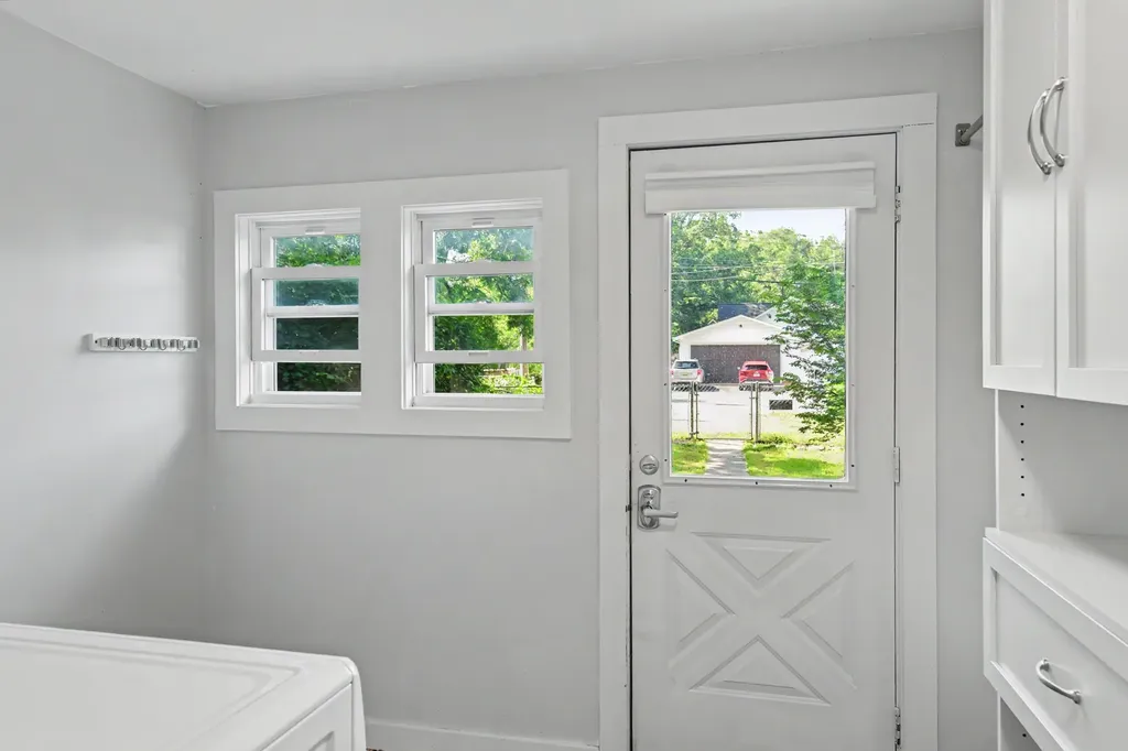 1006 Lincoln Street Traverse City City MI 49686