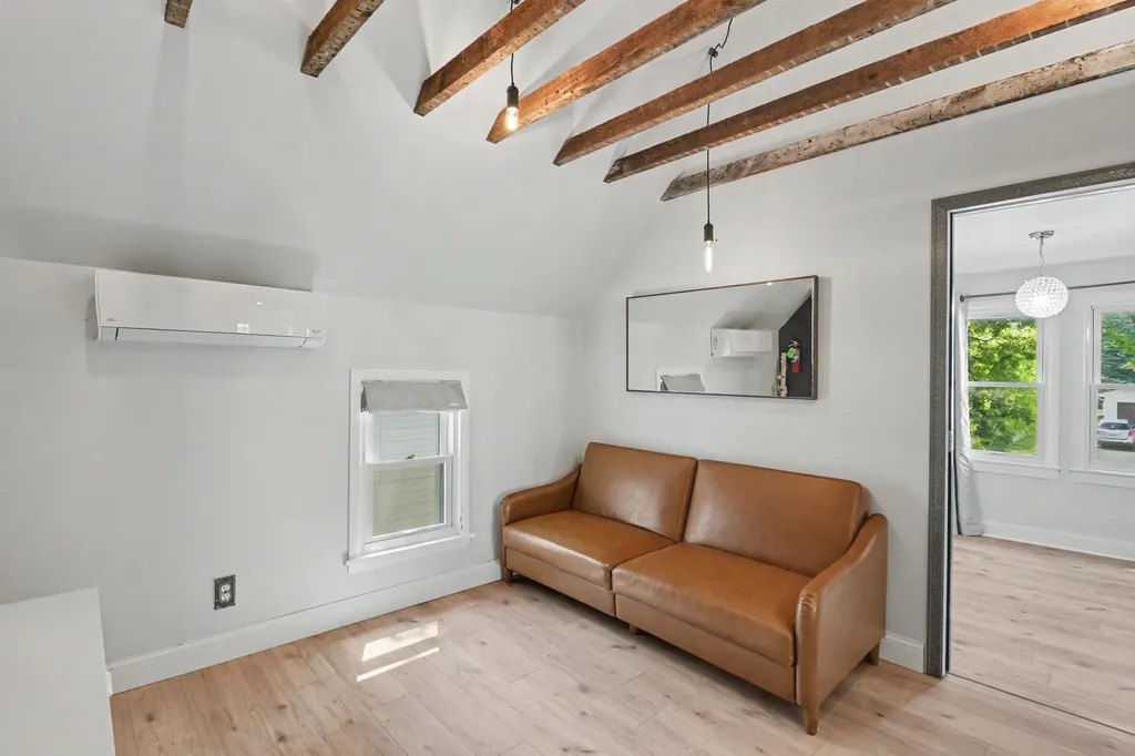 1006 Lincoln Street Traverse City City MI 49686
