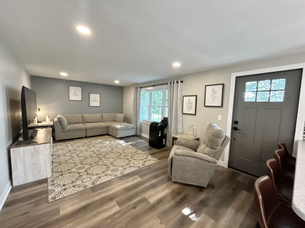8408 S Schomberg Road Solon Township MI 49621