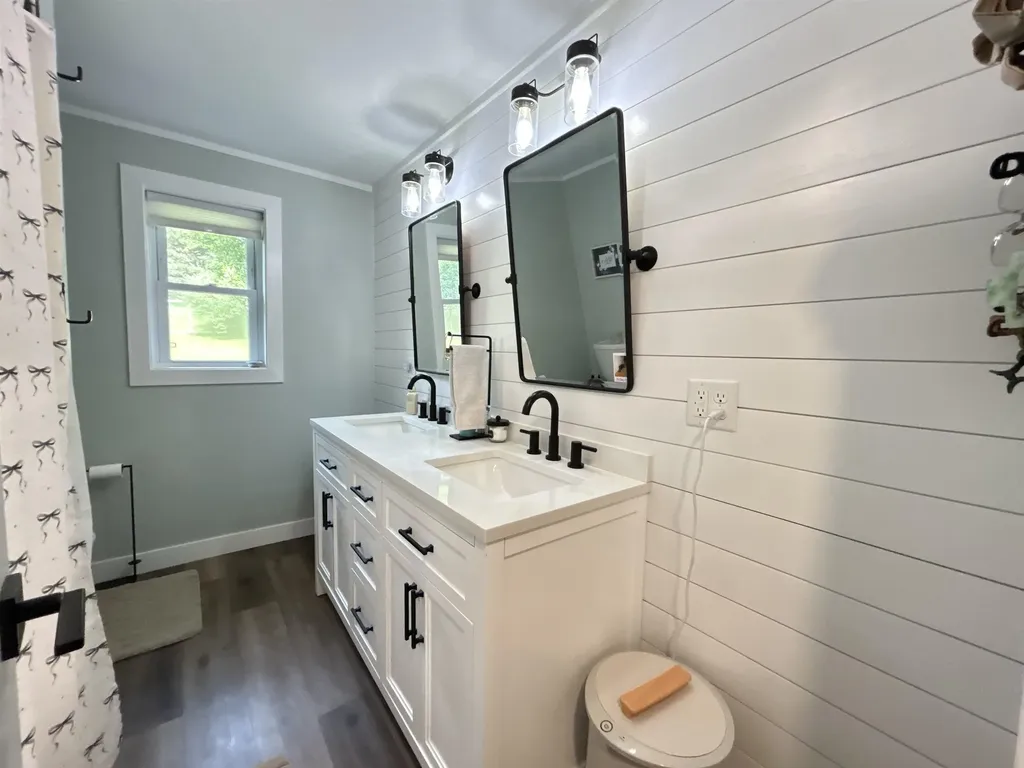 8408 S Schomberg Road Solon Township MI 49621