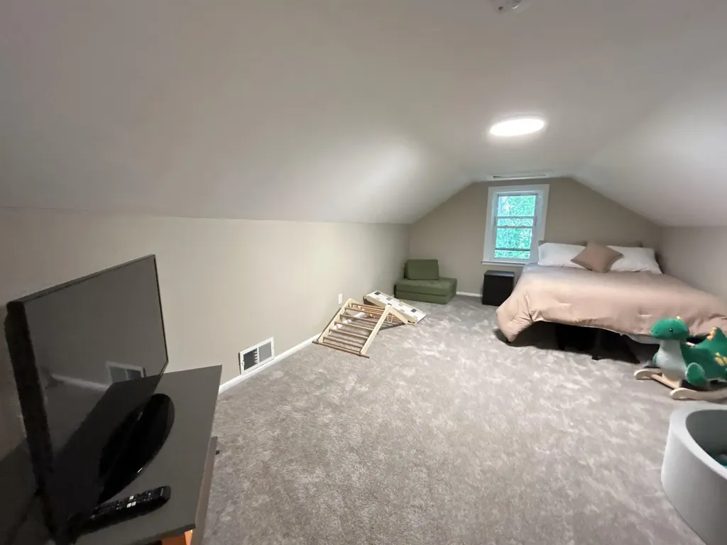 8408 S Schomberg Road Solon Township MI 49621