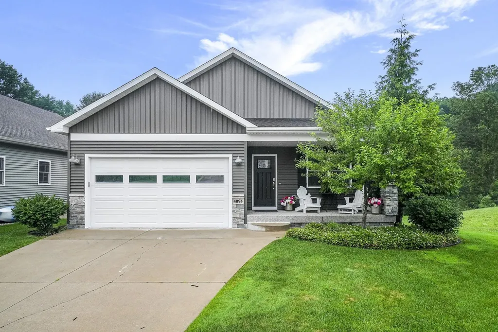 4094 Windward Way Acme Township MI 49690
